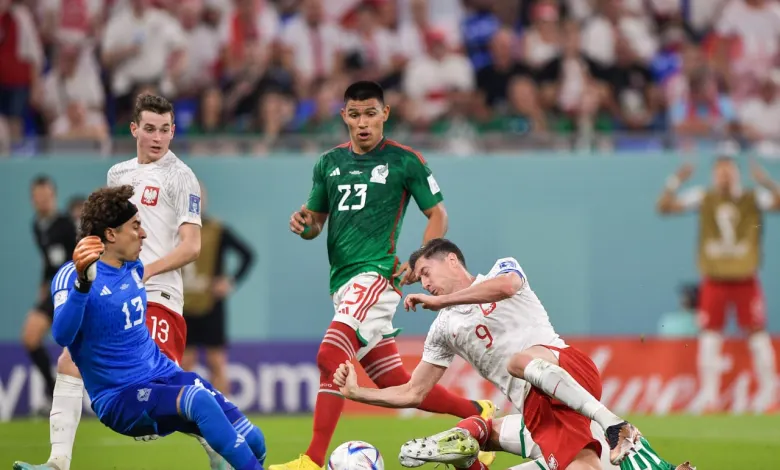 روبرت ليفاندوفسكي - جييرمو أوتشوا (المكسيك - بولندا) كأس العالم قطر 2022